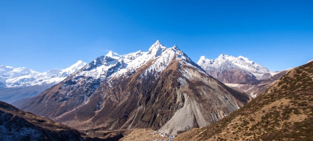 Manaslu Circuit Trek