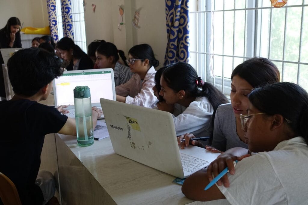 Volunteer Teaching Computer Skills